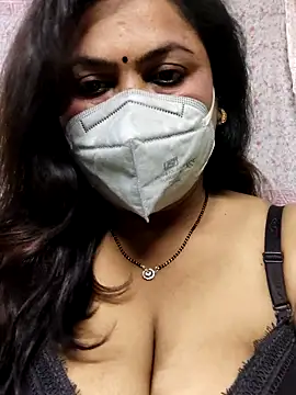 Snapshot of rani130 chatting on 5, 3, 2025 rani130 online show from 5, 3, 2025