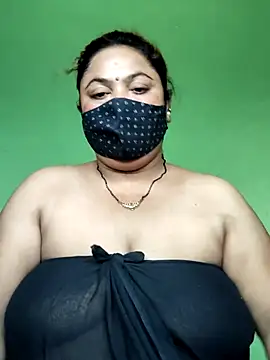 Snapshot of rani130 chatting on 1, 10, 2025 rani130 online show from 1, 10, 2025