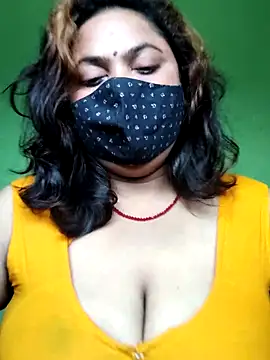 Snapshot of rani130 chatting on 11, 10, 2025 rani130 online show from 11, 10, 2025