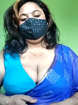 Snapshot of rani130 chatting on 19, 10, 2025 rani130 online show from 19, 10, 2025