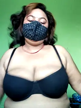 Snapshot of rani130 chatting on 25, 10, 2025 rani130 online show from 25, 10, 2025