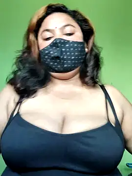 Snapshot of rani130 chatting on 6, 11, 2025 rani130 online show from 6, 11, 2025