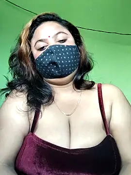 Snapshot of rani130 chatting on 11, 11, 2025 rani130 online show from 11, 11, 2025