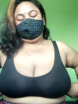 Snapshot of rani130 chatting on 12, 11, 2025 rani130 online show from 12, 11, 2025