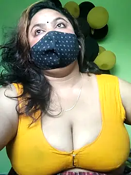 Snapshot of rani130 chatting on 15, 11, 2025 rani130 online show from 15, 11, 2025