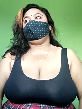 Snapshot of rani130 chatting on 26, 11, 2025 rani130 online show from 26, 11, 2025