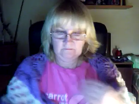 Snapshot of Violet5364 chatting on 23, 2, 2025 Violet5364 online show from 23, 2, 2025