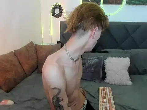 Liam-adamwex online show from 17, 12, 2025