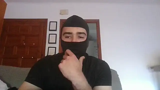 Snapshot of ESCOMOFUC chatting on 14, 2, 2025 ESCOMOFUC online show from 14, 2, 2025