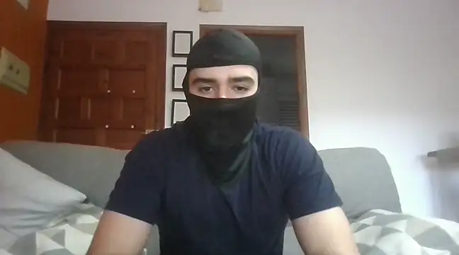 Snapshot of ESCOMOFUC chatting on 4, 3, 2025 ESCOMOFUC online show from 4, 3, 2025