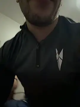 yaxxx03 online show from 15, 12, 2025