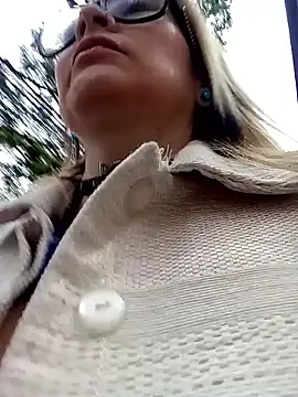 CandieGilson   online show from 17, 10, 2025