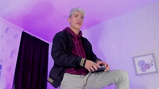 Snapshot of Ianwayne chatting on 20, 2, 2025 Ianwayne online show from 20, 2, 2025