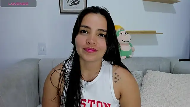 Snapshot of sarita_bigbooty_ chatting on 18, 9, 2025 sarita bigbooty online show from 18, 9, 2025