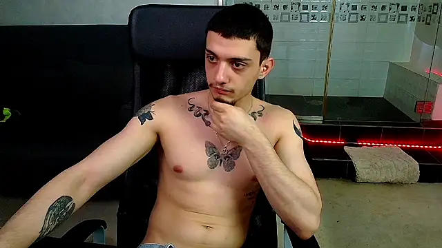 OscarGriffin online show from 24, 2, 2025