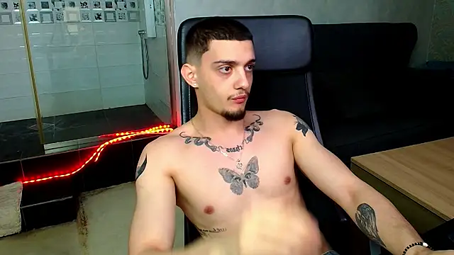 OscarGriffin online show from 3, 3, 2025