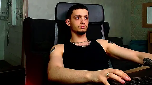 OscarGriffin online show from 12, 3, 2025