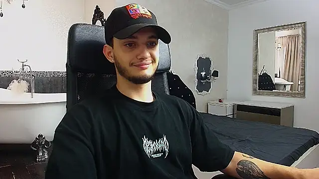 OscarGriffin online show from 7, 10, 2025