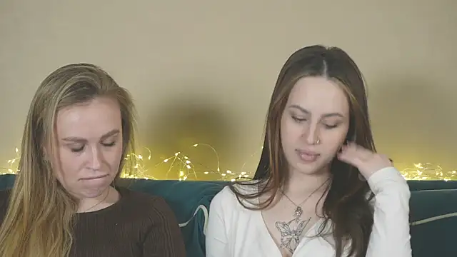 girlstirp online show from 1, 3, 2025