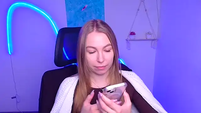 Dana flowers online show from 13, 11, 2025