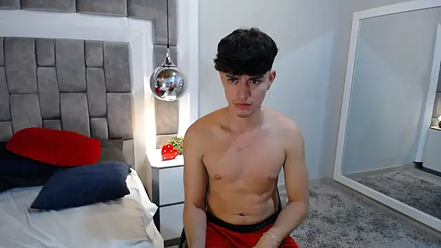 DrakeCollinss online show from 15, 2, 2025