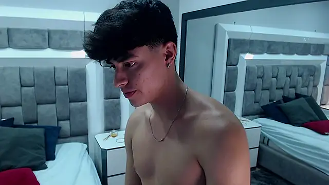 DrakeCollinss online show from 17, 3, 2025