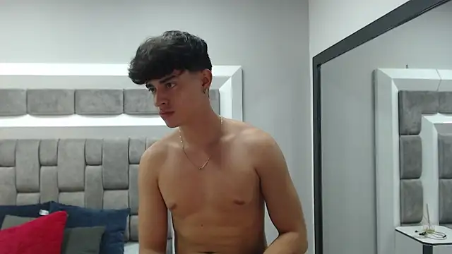 DrakeCollinss online show from 19, 3, 2025