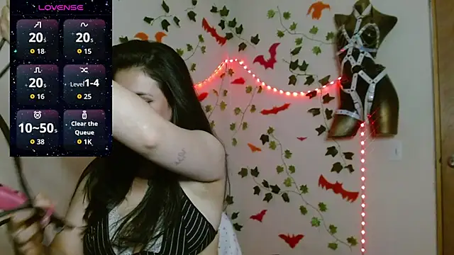 SamanthaGreen- online show from 12, 10, 2025