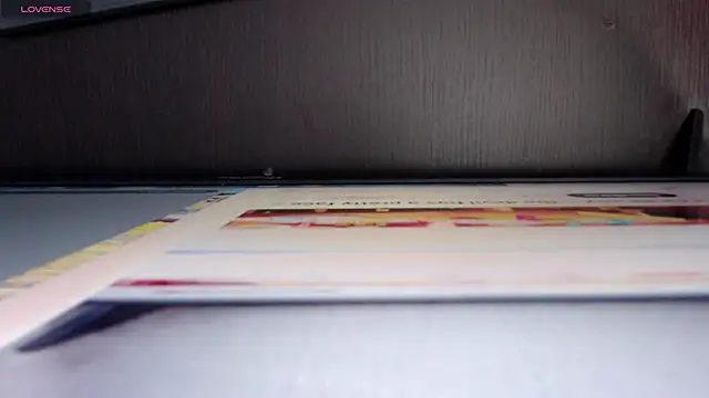 leonela 69 online show from 17, 3, 2025