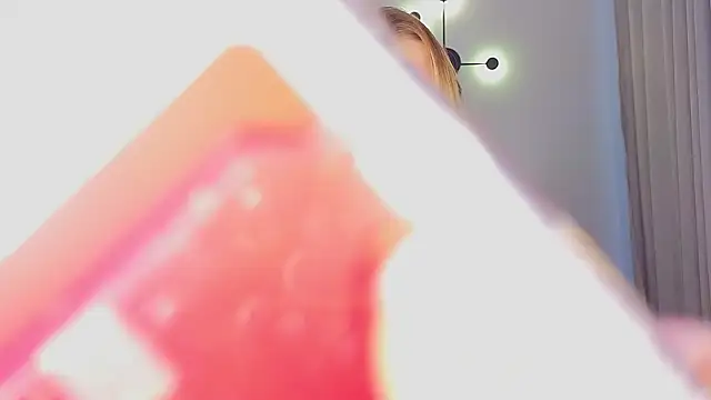 Caroline  Brown online show from 10, 9, 2025