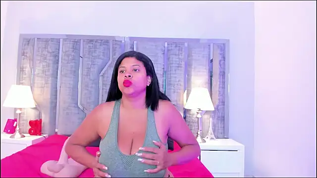 Ciara Benet online show from 2, 12, 2025