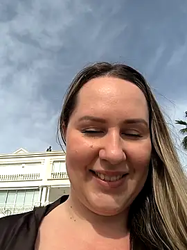 Snapshot of Mona_Plus chatting on 11, 2, 2026 Mona Plus online show from 11, 2, 2026