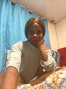 nao-mi online show from 28, 9, 2025