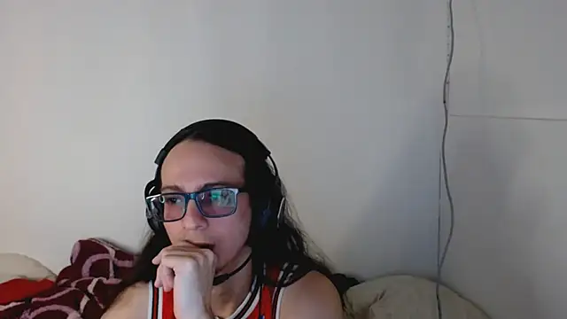 cholitohermoso online show from 2, 11, 2025