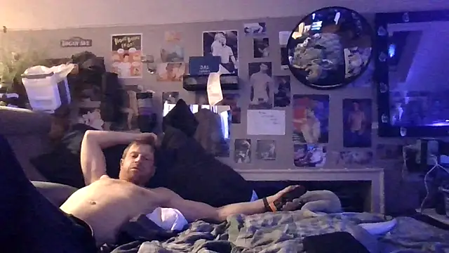 Sk00byJaXxX212 online show from 20, 10, 2025