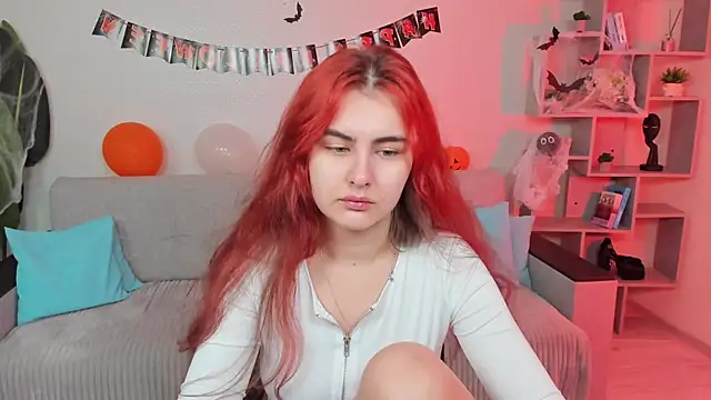 GabriellaMays online show from 25, 10, 2025