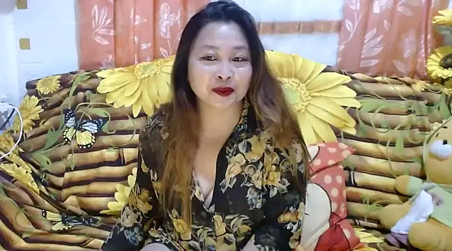 Snapshot of UrSweetClassyPinay chatting on 17, 12, 2024 UrSweetClassyPinay online show from 17, 12, 2024
