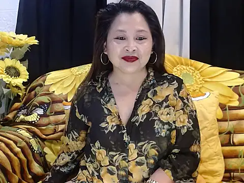 Snapshot of UrSweetClassyPinay chatting on 20, 10, 2025 UrSweetClassyPinay online show from 20, 10, 2025