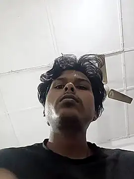 Snapshot of boyyouwant33 chatting on 12, 2, 2025 boyyouwant33 online show from 12, 2, 2025