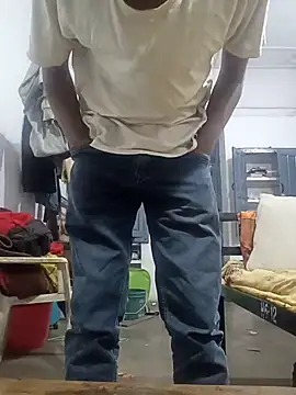 Snapshot of boyyouwant33 chatting on 14, 2, 2025 boyyouwant33 online show from 14, 2, 2025