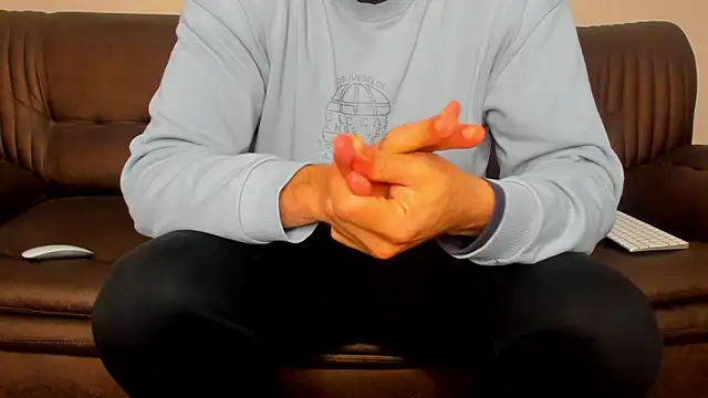 Snapshot of sexyhotmusclesforyou1 chatting on 10, 3, 2025 sexyhotmusclesforyou1 online show from 10, 3, 2025