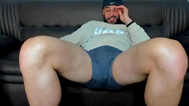 Snapshot of sexyhotmusclesforyou1 chatting on 17, 3, 2025 sexyhotmusclesforyou1 online show from 17, 3, 2025