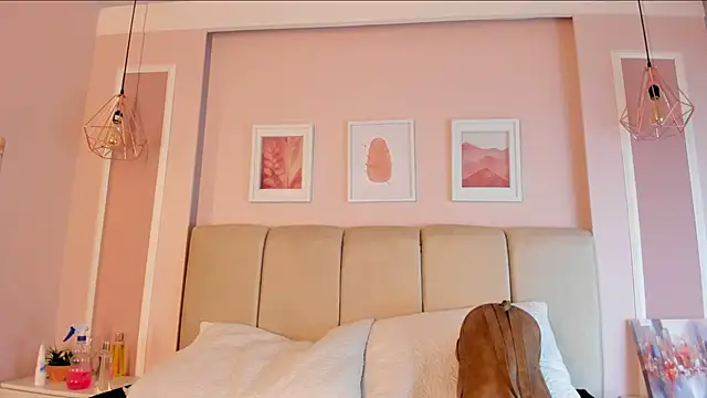 Snapshot of Annie_rhoades chatting on 12, 3, 2026 Annie rhoades online show from 12, 3, 2026