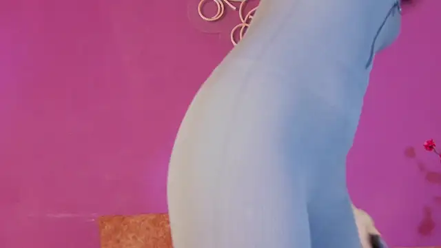 Arii moon online show from 3, 11, 2025