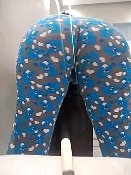 Snapshot of Dalou3a-69 chatting on 15, 10, 2025 Dalou3a-69 online show from 15, 10, 2025