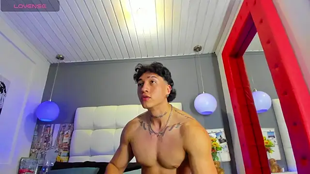 KaryBig3 online show from 22, 2, 2025