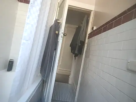 MystiqueRider online show from 10, 10, 2025