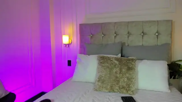 Snapshot of JasmineRoss_1 chatting on 15, 1, 2026 JasmineRoss 1 online show from 15, 1, 2026