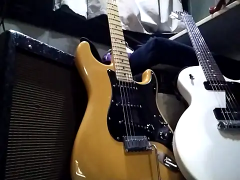 Snapshot of iswimnaked007 chatting on 29, 11, 2025 iswimnaked007 online show from 29, 11, 2025