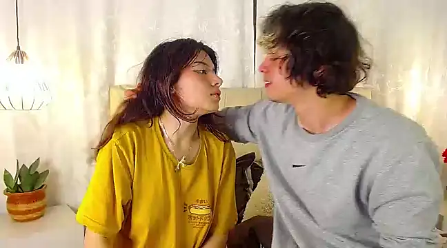 Snapshot of fyreandfox_ chatting on 10, 3, 2025 fyreandfox  online show from 10, 3, 2025